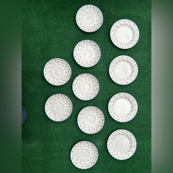 Johnson Brothers Melody Ceramic Plate 22 pieces!!
Made in England! - Picture 5 of 6